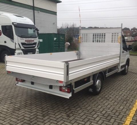 dropside5 3.5 tonne dropside van hire